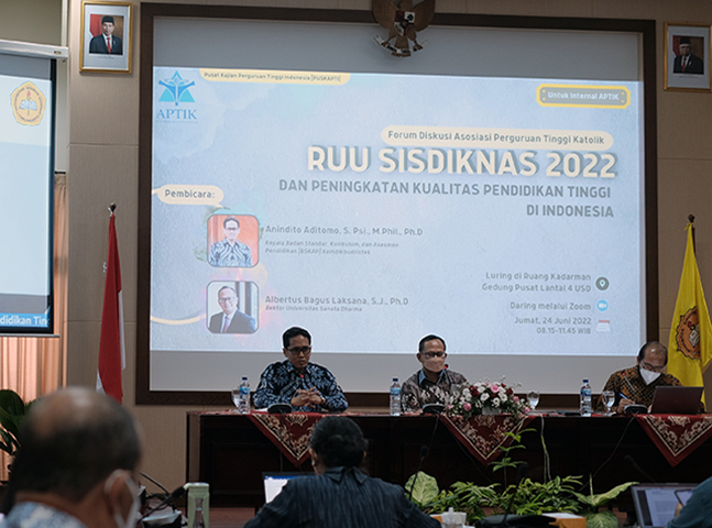 Diskusi RUU SISDIKNAS: Peningkatan Kualitas Pendidikan Perguruan Tinggi di Indonesia