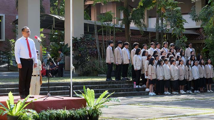 Upacara HUT RI ke-79, Sabtu (17/8/2024), Kampus III Paingan. - dok. Humas Upacara HUT RI ke-79, Sabtu (17/8/2024), Kampus III Paingan. - dok. Humas