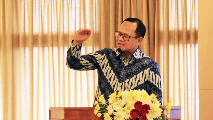 Rektor USD., Albertus Bagus Laksana, SJ., S.S., Ph.D. dalam Dies Natalis ke-31 Fakultas Sastra USD, Rabu, 29 Mei 2024 (foto: dok. FS USD) Rektor USD., Albertus Bagus Laksana, SJ., S.S., Ph.D. dalam Dies Natalis ke-31 Fakultas Sastra USD, Rabu, 29 Mei 2024 (foto: dok. FS USD)