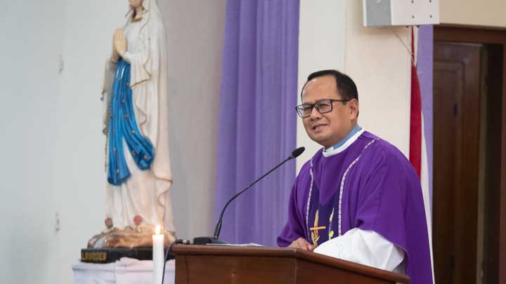 Eakiristi Awal Semester Gasal 2024/2025 di Kapel Bellarminus Mrican Eakiristi Awal Semester Gasal 2024/2025 di Kapel Bellarminus Mrican