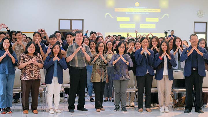 Para narasumber dan peserta FCH 2 di Kampus III Paingan x