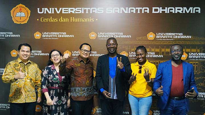 Kunjungan dari Kosyam Jesuit University of Science (KoJUS), Burkina Faso , Selasa, 9 Juli 2024,  (foto. Humas)