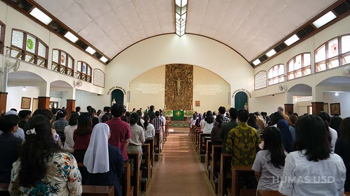 Misa Awal Gasal 2024/2024 di Kampus I, Senin (26/8) dok. Humas