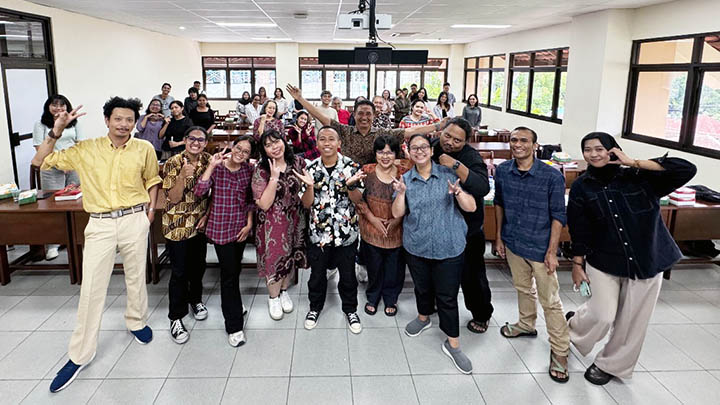 dok. Magister Sastra USD dok. Magister Sastra USD