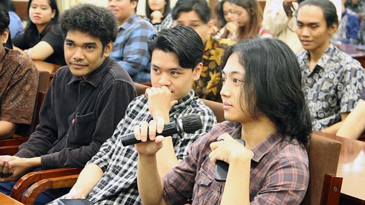 Seminar Literasi Keuangan Fakultas Ekonomi Bersama Bank Mandiri, Jumat, 7 Maret 2024 (foto:istimewa) Seminar Literasi Keuangan Fakultas Ekonomi Bersama Bank Mandiri, Jumat, 7 Maret 2024 (foto:istimewa)