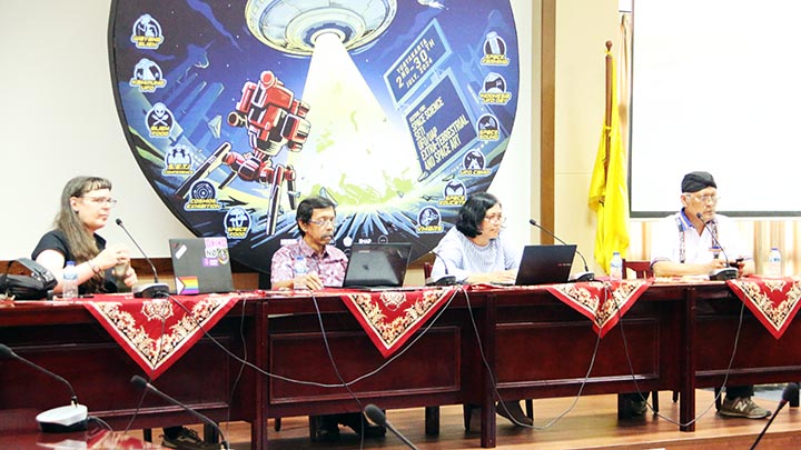 International SETI Conference #6, Jumat 19 Juli 2024 di R. Kadarman (foto:Humas) International SETI Conference #6, Jumat 19 Juli 2024 di R. Kadarman (foto:Humas)