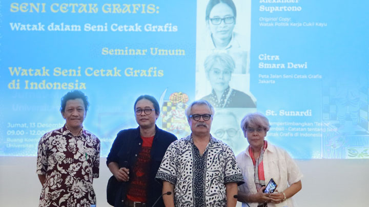 Para Panelis Seminar Umum dalam Simposium Seni Cetak Grafis (13-15 Des 2024) Para Panelis Seminar Umum dalam Simposium Seni Cetak Grafis (13-15 Des 2024)