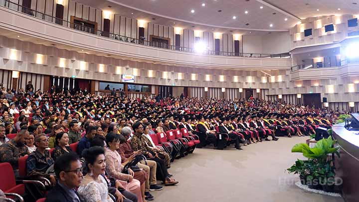 Wisuda arjana dan Magister Periode I 2024/2025, September 2024 di Auditorium Driyarkara (dok. Humas USD)