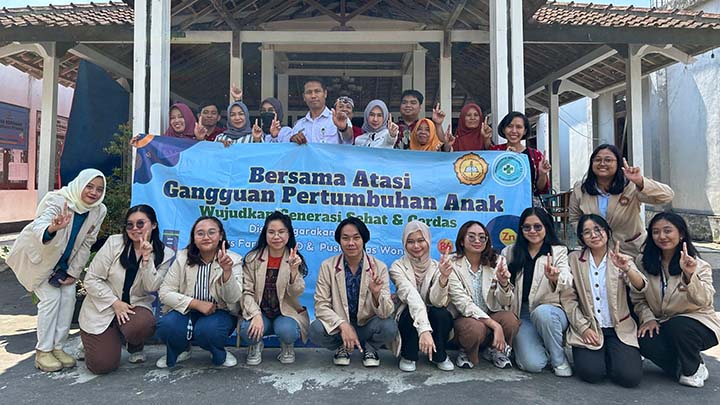 PkM Fakultas Farmasi bersama Puskesmas Wonosari II, 10 Juli 2024 (foto: Farmasi) PkM Fakultas Farmasi bersama Puskesmas Wonosari II, 10 Juli 2024 (foto: Farmasi)