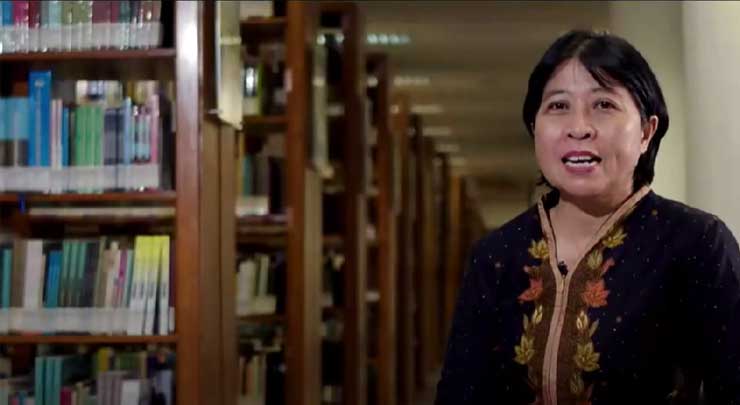 Kepala Perpustakaan USD, Fl. Rahayuningsih., M.A. (dok. YouTube DInas Kebudayaan DIY) Kepala Perpustakaan USD, Fl. Rahayuningsih., M.A. (dok. YouTube DInas Kebudayaan DIY)