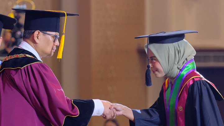 Wisuda Program Diploma, Sarjana dan Magister Periode II Tahun Akademik 2023/2024 dok. Humas x