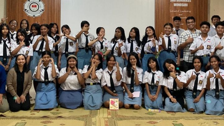 USD Gelar Pelatihan Robotik untuk Siswa SMA Dominikus 26 Mei 2025 USD Gelar Pelatihan Robotik untuk Siswa SMA Dominikus 26 Mei 2025