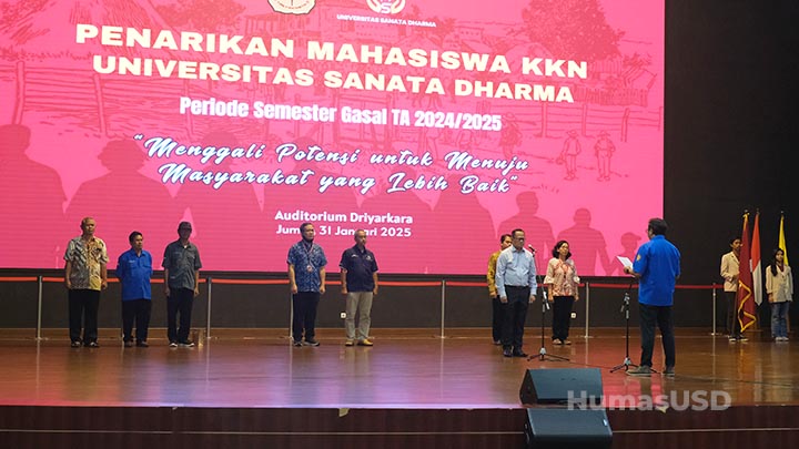 Penarikan KKN Angkatan 69 (Jumat, 31/1/2025) - dok. Humas Penarikan KKN Angkatan 69 (Jumat, 31/1/2025) - dok. Humas