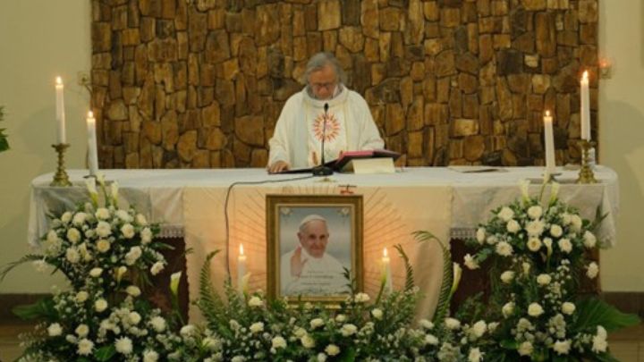 MISA REQUIEM PAUS FRANSISKUS MISA REQUIEM PAUS FRANSISKUS