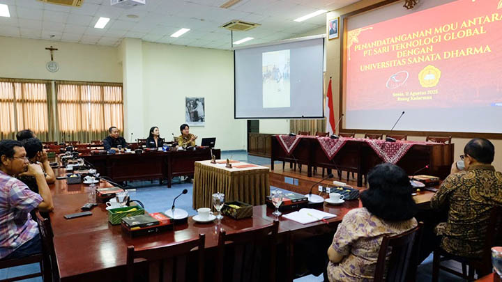 Penandatanganan MOU dengan PT Sari Teknologi Global. Kamis, 11 Agustus 2025. (dok. Humas). Penandatanganan MOU dengan PT Sari Teknologi Global. Kamis, 11 Agustus 2025. (dok. Humas).