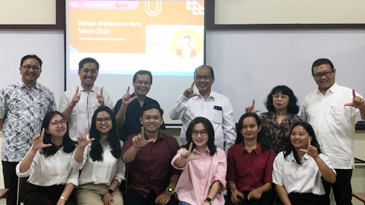 Inisiasi Mahasiswa Baru Prodi Magister Pendidikan Bahasa Indonesia (3-8 Februari 2025) - dok MPBSI Inisiasi Mahasiswa Baru Prodi Magister Pendidikan Bahasa Indonesia (3-8 Februari 2025) - dok MPBSI