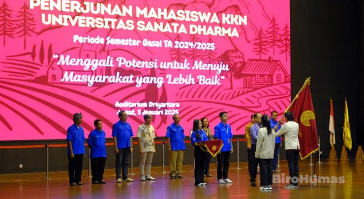 Penerjunan Mahasiswa KKN Angkatan 69, Jumat (3/1) di Aduitorium Driyarkara. (dok. Humas) Penerjunan Mahasiswa KKN Angkatan 69, Jumat (3/1) di Aduitorium Driyarkara. (dok. Humas)