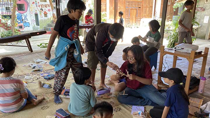 Workshop Newton Muda SD Mangunan (26/8). Foto: Vokasi Workshop Newton Muda SD Mangunan (26/8). Foto: Vokasi