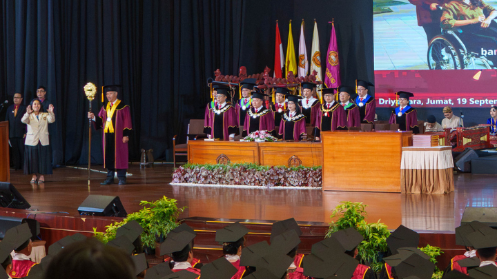 Wisuda 19 dan 20 September 2025 Wisuda 19 dan 20 September 2025