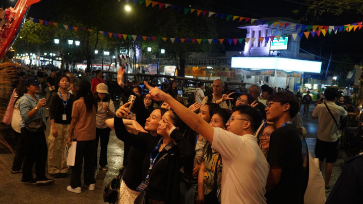 Kegiatan City Walk di Jalan Malioboro para delegasi ASEACCU 2026 2