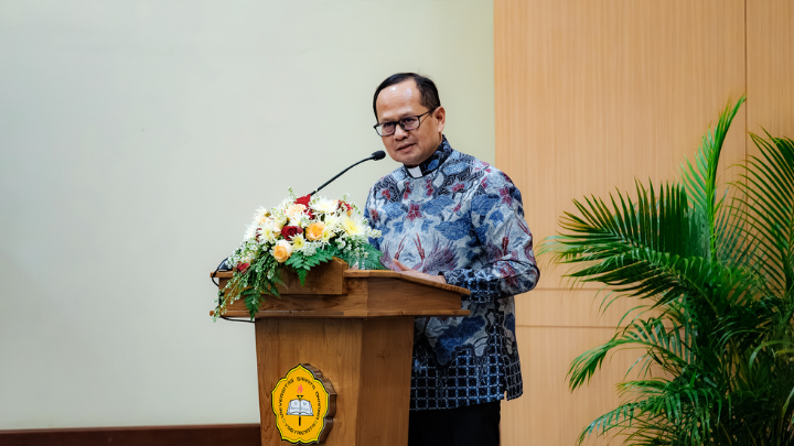 Sambutan oleh Rektor Universitas Sanata Dharma, Rm. Albertus Bagus Laksana, SJ, S.S., Ph.D. 2