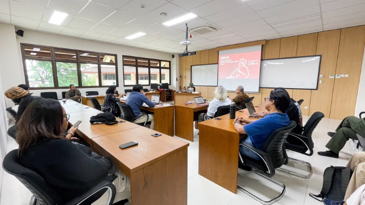 Suasana Ujian Tesis 3