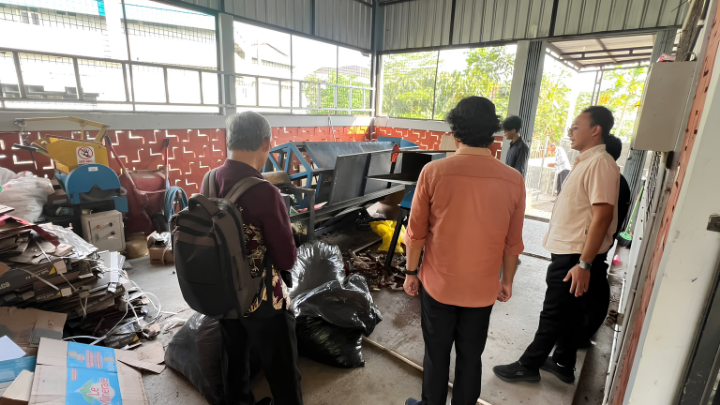 Kunjungan PSL pada Pengolahan Sampah 3