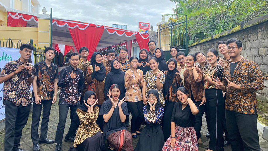tim PSM Cantus Firmus di UIN Sunan Kalijaga tim PSM Cantus Firmus di UIN Sunan Kalijaga