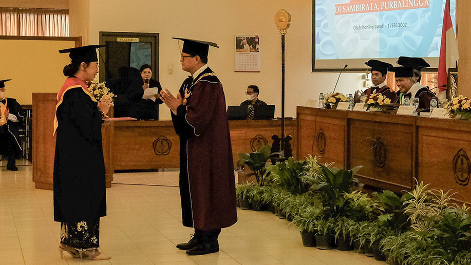 Suasana Sidang Terbuka Doktoral Program Doktoral Kajian Budaya/dok.Humas USD Suasana Sidang Terbuka Doktoral Program Doktoral Kajian Budaya/dok.Humas USD