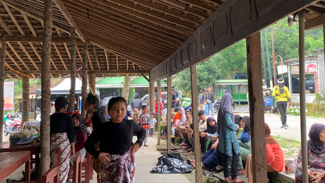 Bazar UMKM di Dusun Kerdonmiri