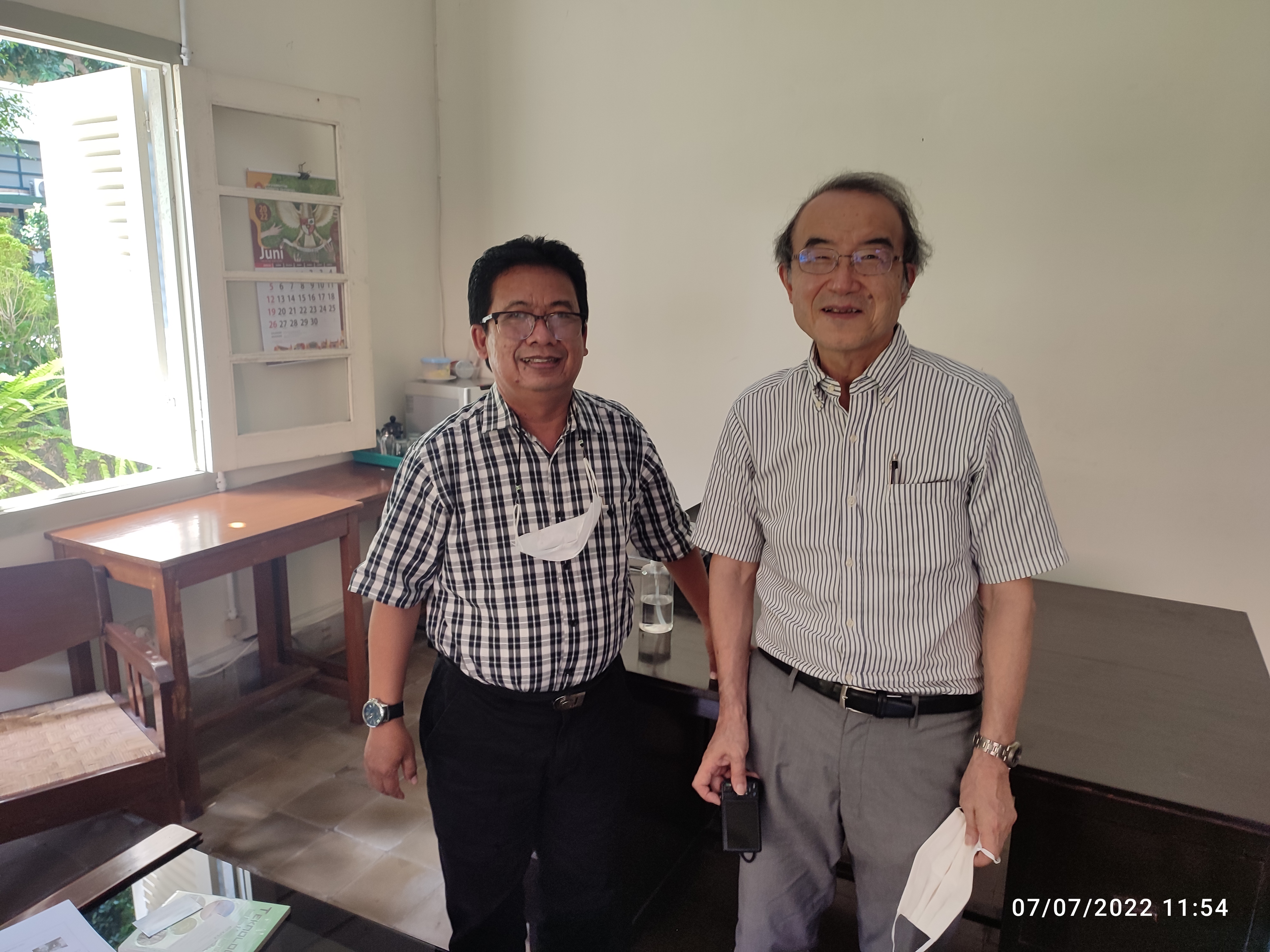 Kunjungan Dr. Nao Tanaka, Executive Director Asian People’s Exchange (APEX), Tokyo, Japan. :: Fakultas Ekonomi USD Yogyakarta